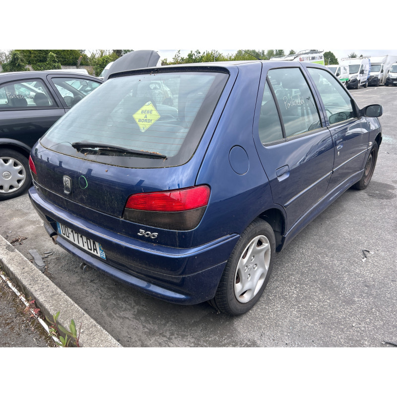 Pare choc avant PEUGEOT 306 Photo n°14