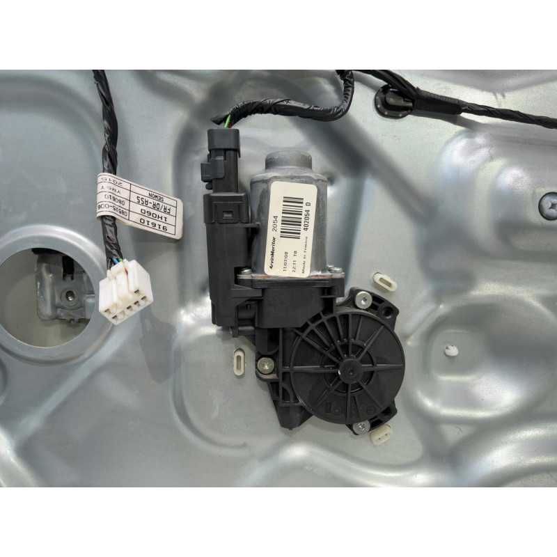 Leve vitre electrique avant droit KIA CEE-D 1 Photo n°3