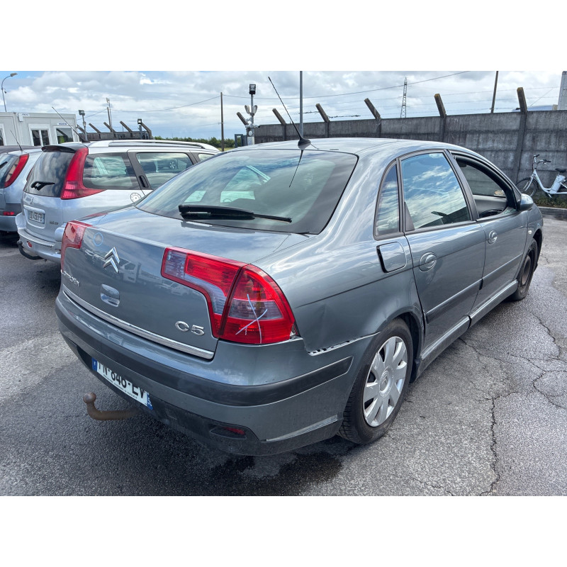Feu arriere stop central CITROEN C5 1 Photo n°9