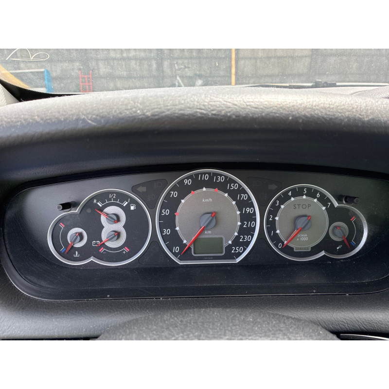 Feu arriere stop central CITROEN C5 1 Photo n°16