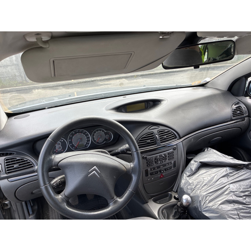 Feu arriere stop central CITROEN C5 1 Photo n°19