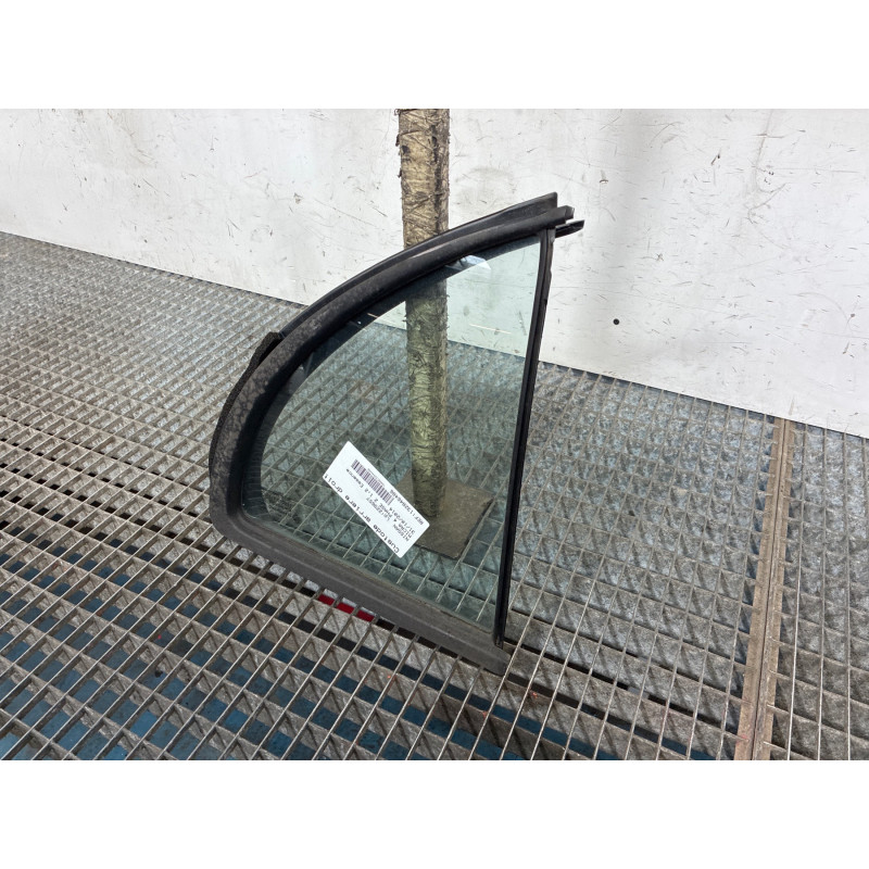 Custode arriere droit (porte) NISSAN MICRA 4 Photo n°2