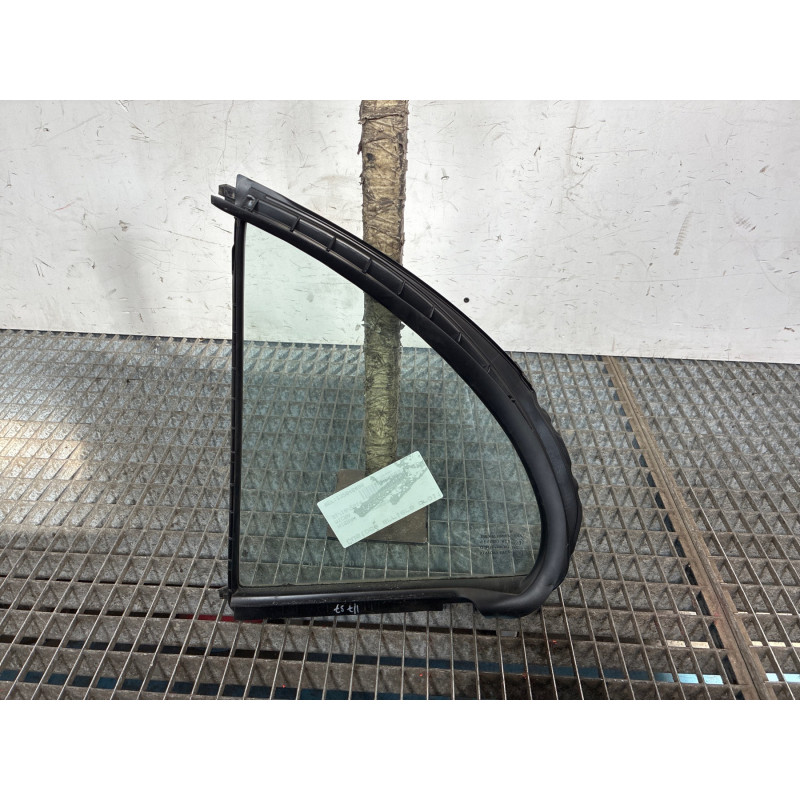 Custode arriere droit (porte) NISSAN MICRA 4 Photo n°3