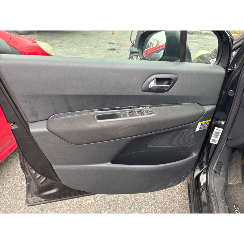 Feu arriere principal droit (feux) PEUGEOT 5008 1 Photo n°15