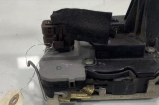 Serrure avant droit PEUGEOT 307