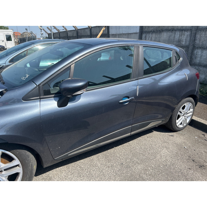 Feu arriere principal droit (feux) RENAULT CLIO 4 Photo n°16