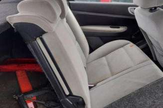 Serrure avant droit PEUGEOT 307