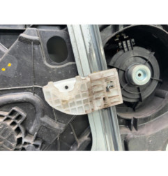 Leve vitre electrique avant droit HYUNDAI I 30 2