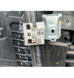 Leve vitre electrique avant droit HYUNDAI I 30 2