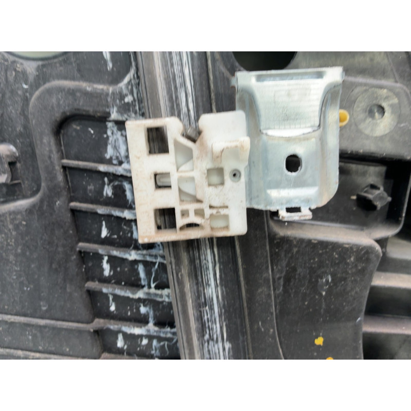 Leve vitre electrique avant droit HYUNDAI I 30 2 Photo n°7