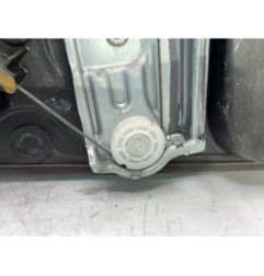 Leve vitre electrique avant droit HYUNDAI I 30 2