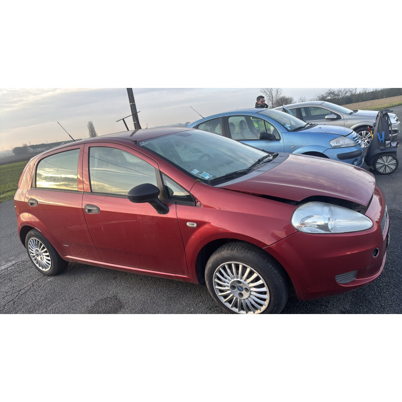 Leve vitre electrique avant gauche FIAT GRANDE PUNTO Photo n°11