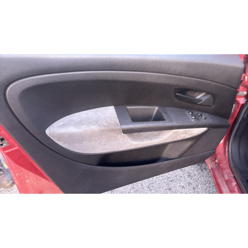Leve vitre electrique avant gauche FIAT GRANDE PUNTO Photo n°18