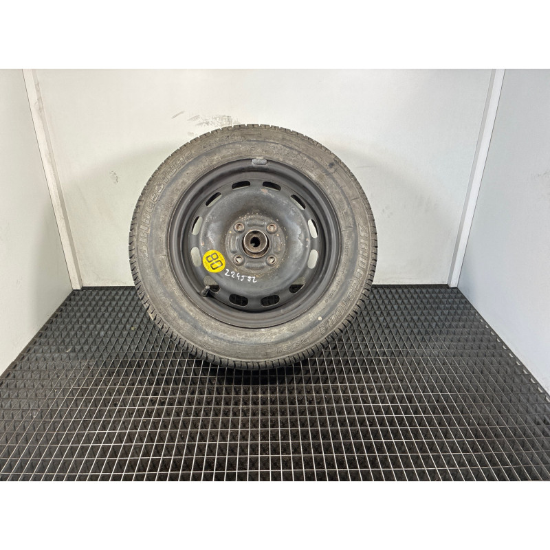 Roue FORD FIESTA 5 Photo n°3