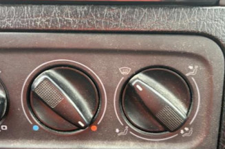 Porte avant droit VOLKSWAGEN GOLF 3