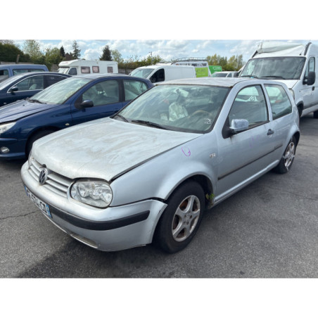 Ceinture arriere droit VOLKSWAGEN GOLF 4 Photo n°1