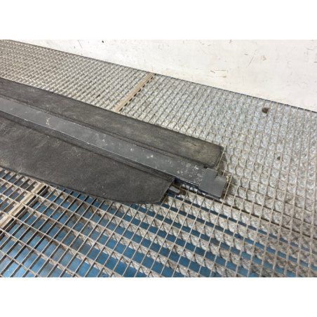 Plage arriere PEUGEOT 5008 1