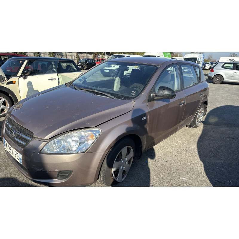 Aile avant gauche KIA CEE-D 1 Photo n°6