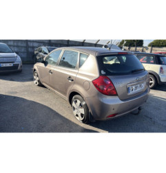 Aile avant gauche KIA CEE-D 1