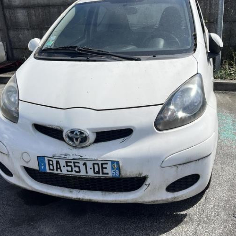 Pretensionneur de ceinture avant droit TOYOTA AYGO 1 Photo n°10