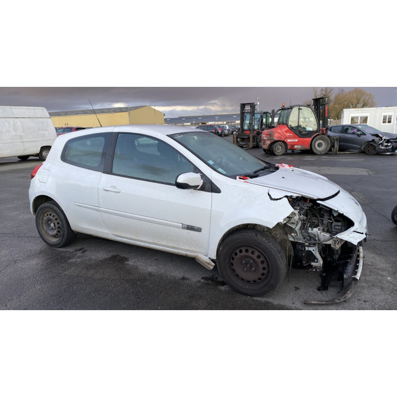 Moteur RENAULT CLIO 3 Photo n°11
