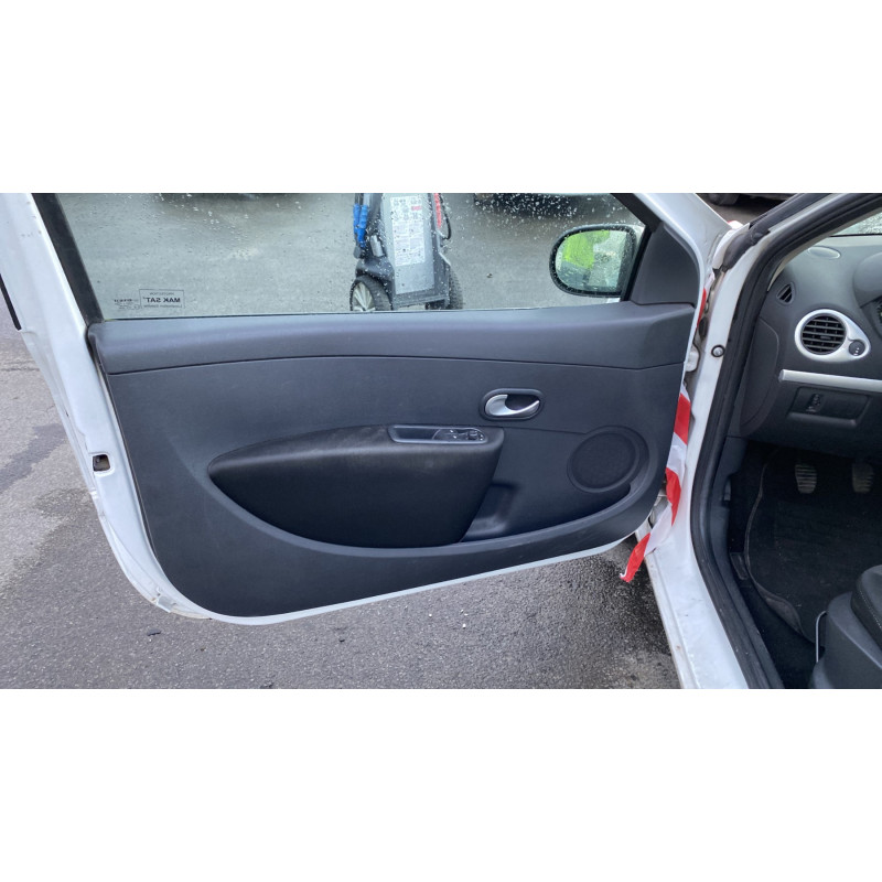 Moteur RENAULT CLIO 3 Photo n°13