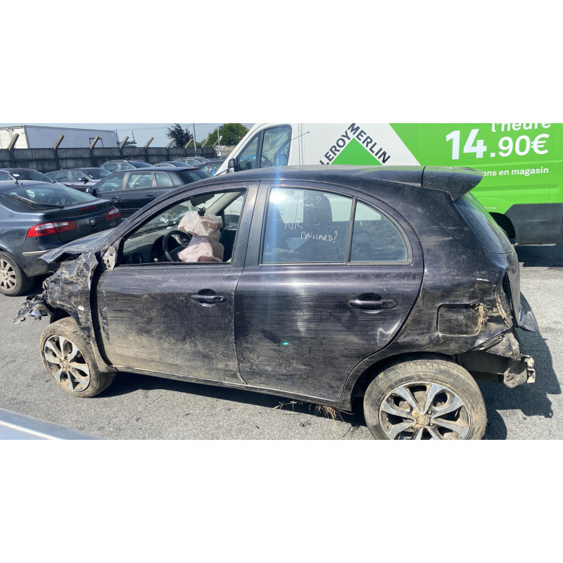 Feu arriere stop central NISSAN MICRA 4 Photo n°10