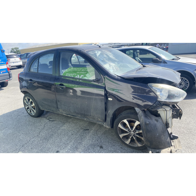 Feu arriere stop central NISSAN MICRA 4 Photo n°11
