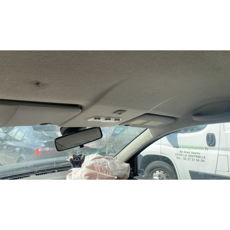 Feu arriere stop central NISSAN MICRA 4 Photo n°19