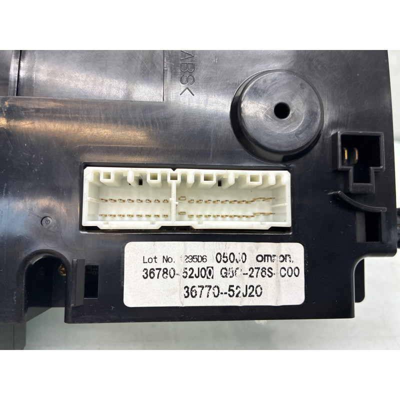 Bouton de warning SUZUKI GRAND VITARA Photo n°4