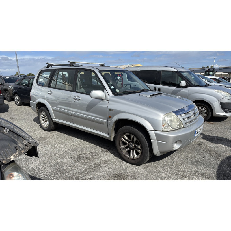 Bouton de warning SUZUKI GRAND VITARA Photo n°7