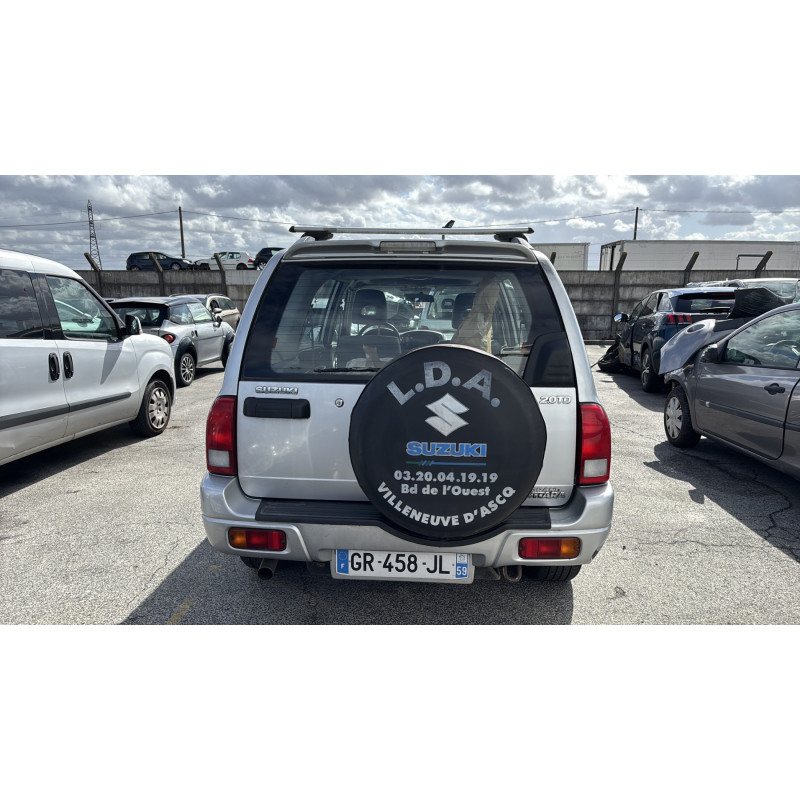 Bouton de warning SUZUKI GRAND VITARA Photo n°9