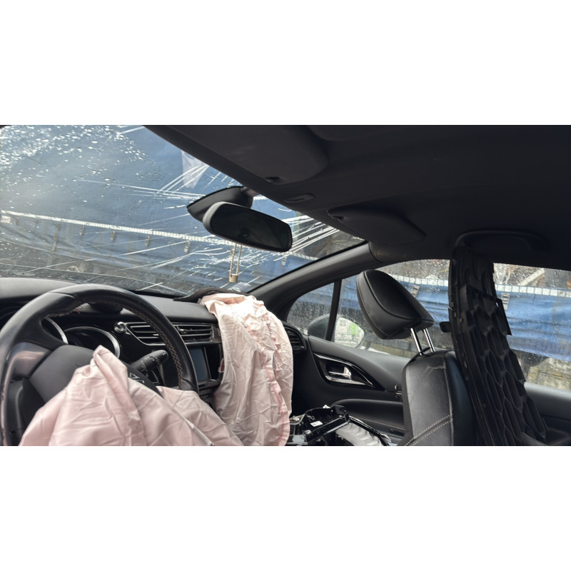 Bouton de warning CITROEN DS3 Photo n°16
