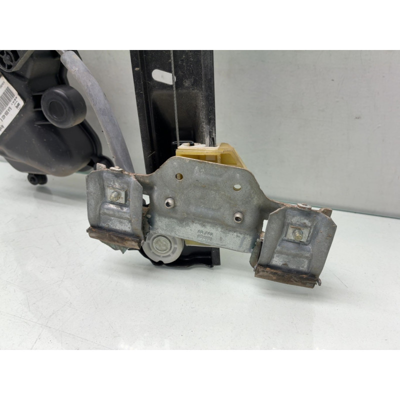 Leve vitre electrique arriere droit SEAT IBIZA 4 Photo n°2