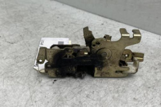 Serrure avant droit MERCEDES VITO 638