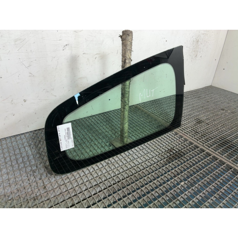 Custode arriere droit RENAULT CLIO 3 Photo n°2