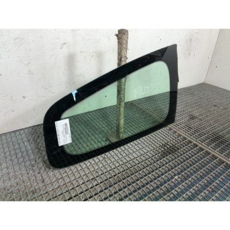 Custode arriere droit RENAULT CLIO 3