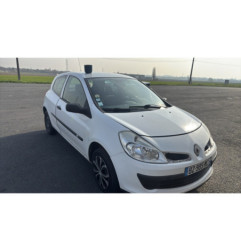 Custode arriere droit RENAULT CLIO 3