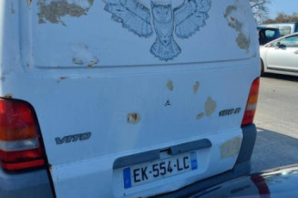 Serrure avant droit MERCEDES VITO 638