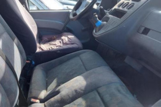 Serrure avant droit MERCEDES VITO 638