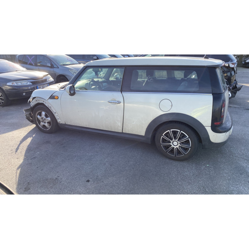 Enjoliveur de feu arriere droit MINI MINI 2 R55 Photo n°10