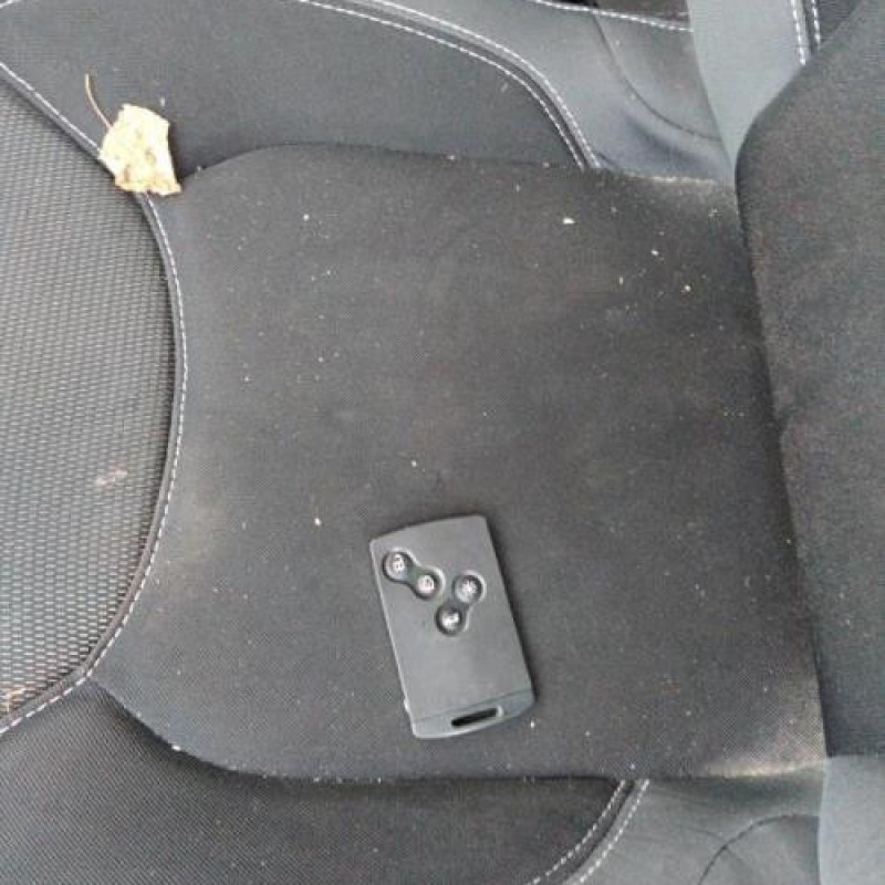 Bras essuie glace arriere RENAULT CLIO 4 Photo n°9