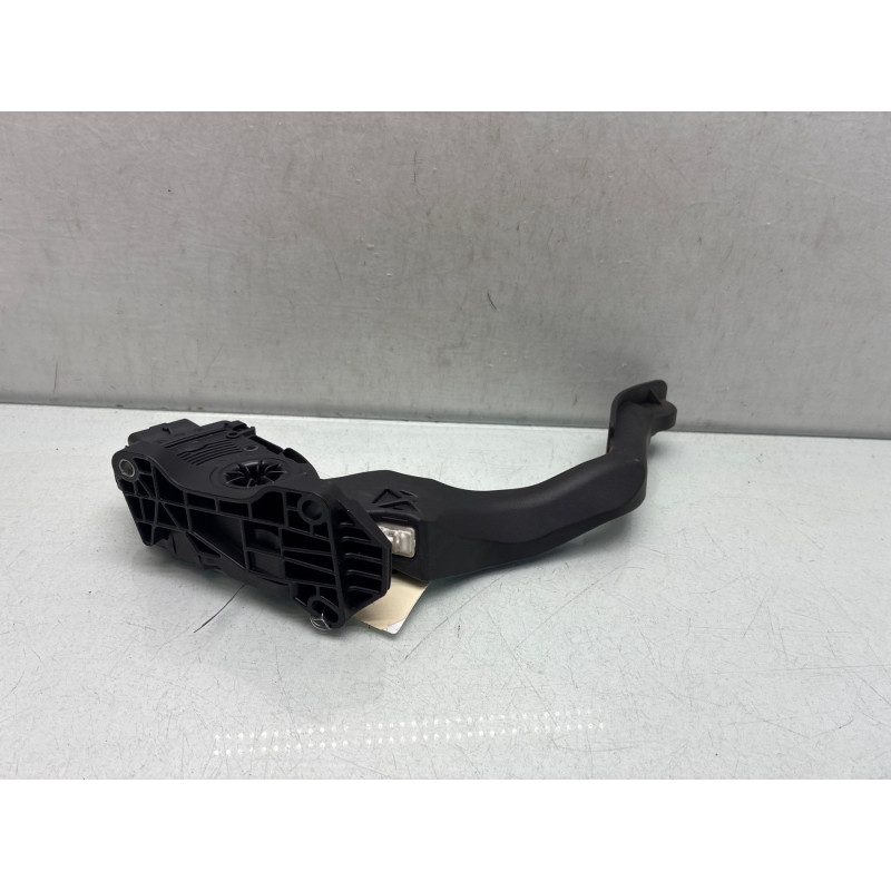 Pedale d'accelerateur PEUGEOT 208 1 Photo n°6