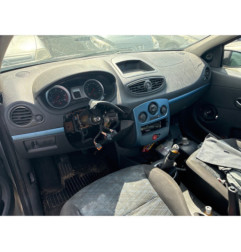 Custode arriere gauche RENAULT CLIO 3