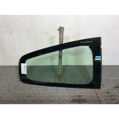 Custode arriere droit RENAULT CLIO 3 Photo n°1