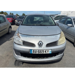 Custode arriere droit RENAULT CLIO 3