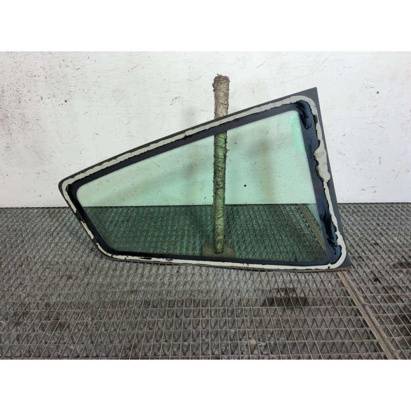 Custode arriere gauche CITROEN C2 Photo n°4