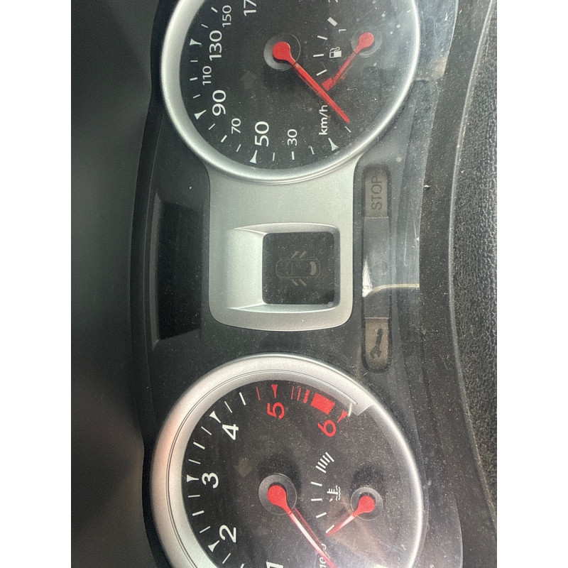 Catadioptre arriere droit RENAULT CLIO 3 Photo n°20