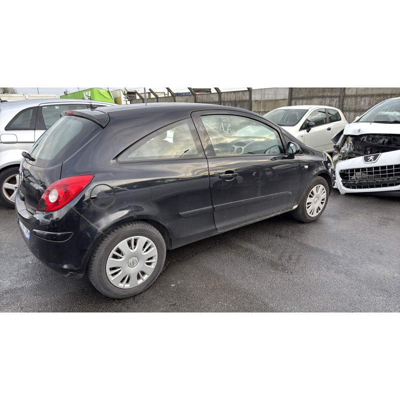 Custode arriere gauche OPEL CORSA D Photo n°10
