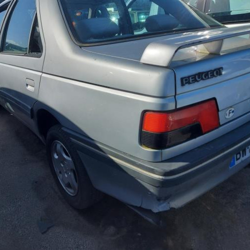 Moteur essuie glace avant PEUGEOT 405 Photo n°11